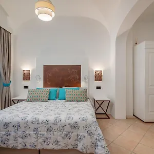 https://sorella-luna-room-boutique.in-sardinia.net